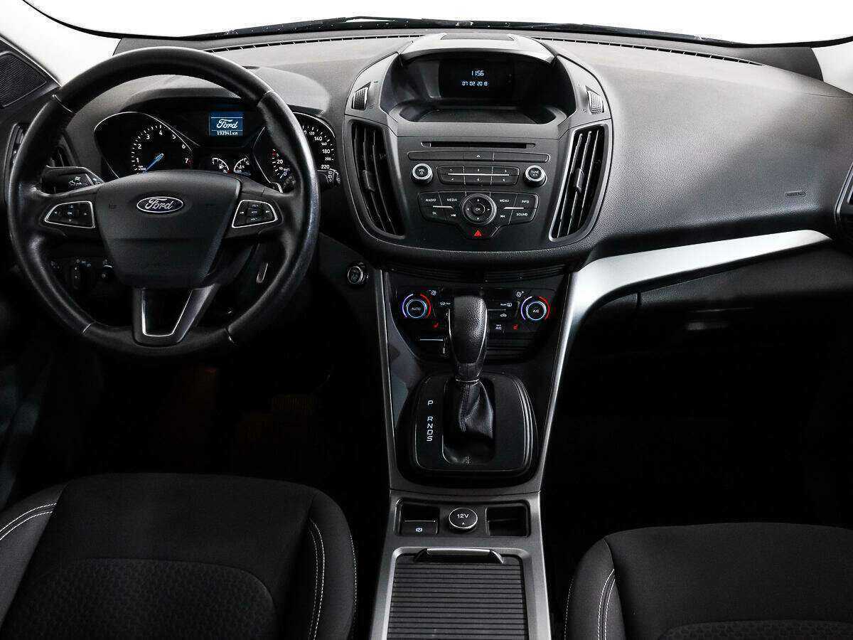 Ford Kuga 2017 года с пробегом. Фото: #12