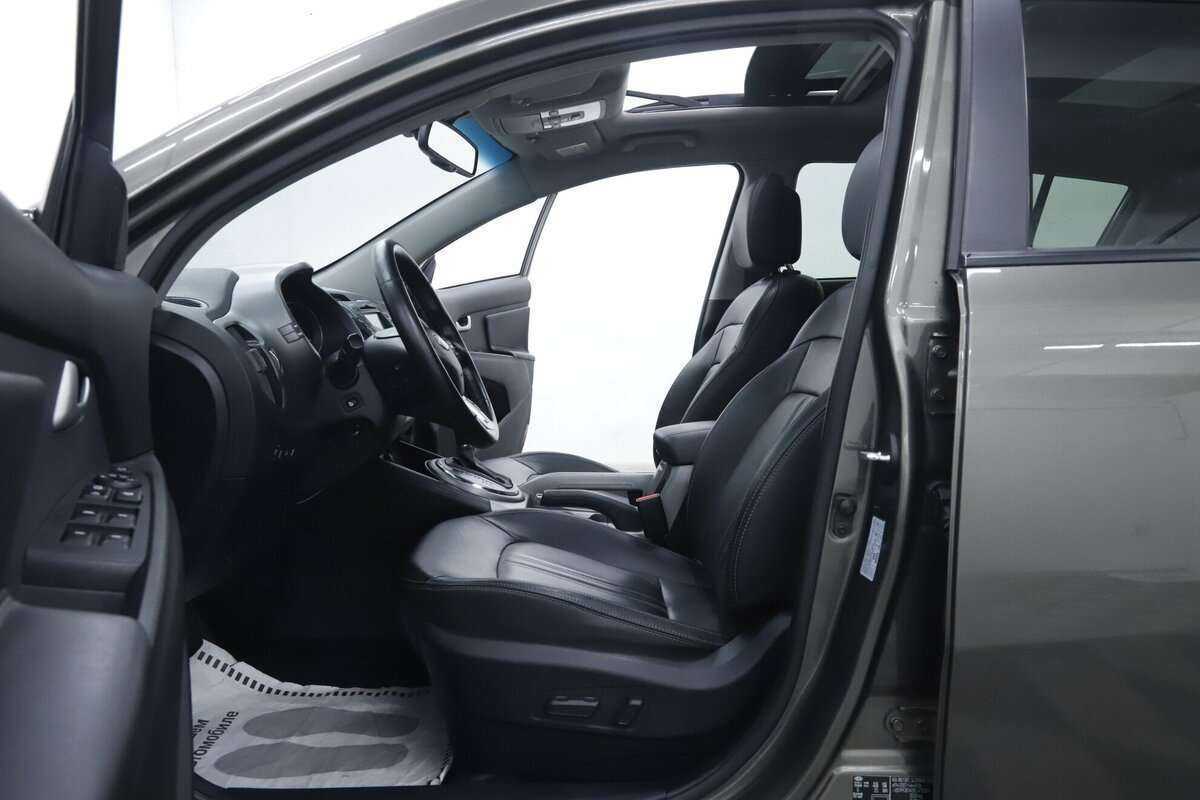 Б/У Киа Спортейдж 2015 года. Фото: #8