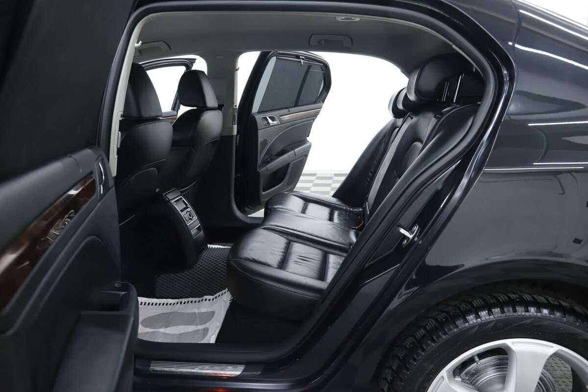 Skoda Superb 2013 года с пробегом. Фото: #21