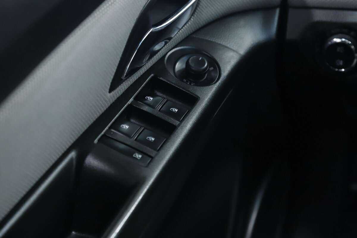 Б/У Шевроле Круз 2015 года. Фото: #9