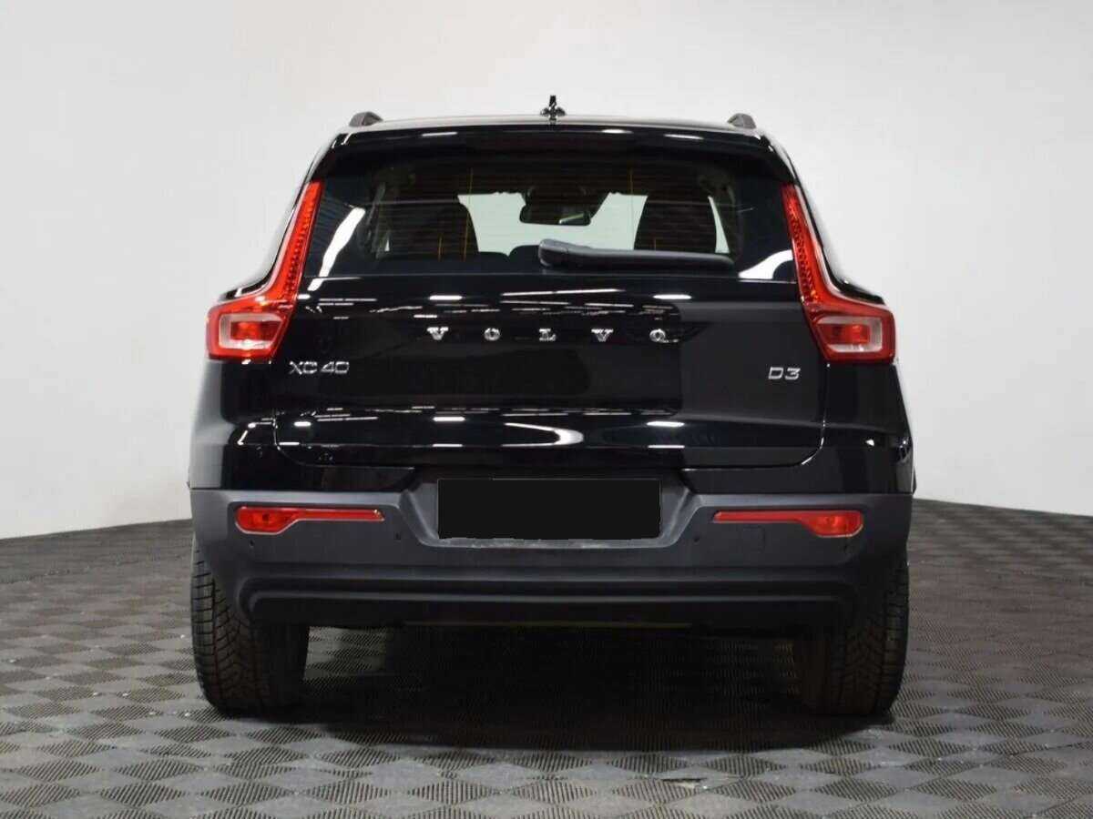 Volvo XC40 2019 года с пробегом. Фото: #3