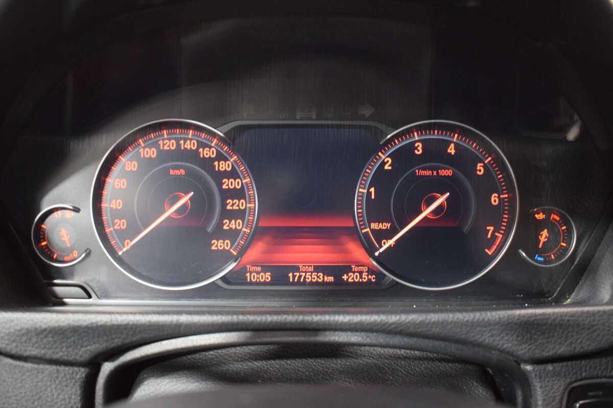 BMW 3 серии 2012 года с пробегом. Фото: #17