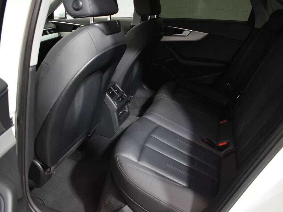 Audi A4 2020 года с пробегом. Фото: #6