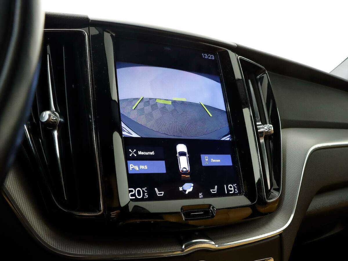 Volvo XC60 2018 года с пробегом. Фото: #16