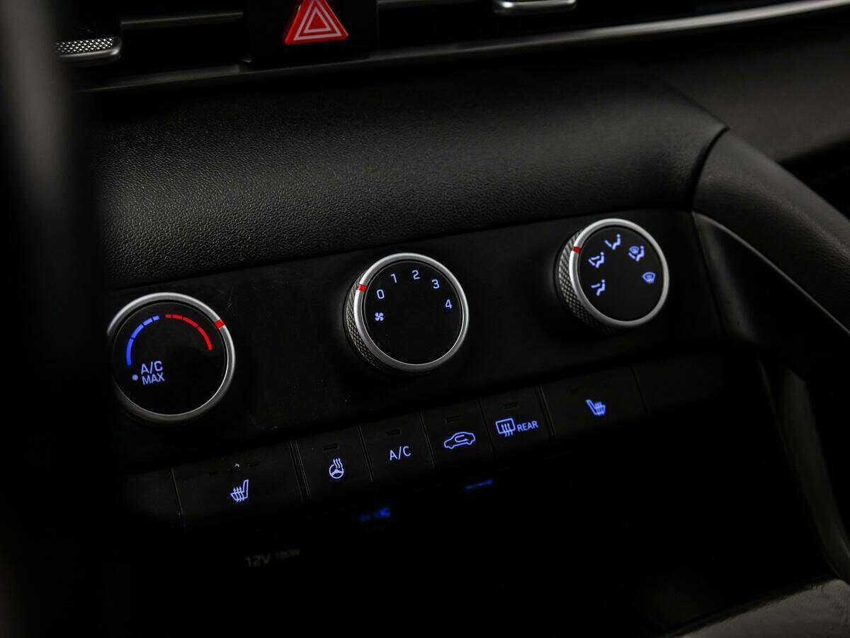 Б/У Хендай Елантра 2020 года. Фото: #13