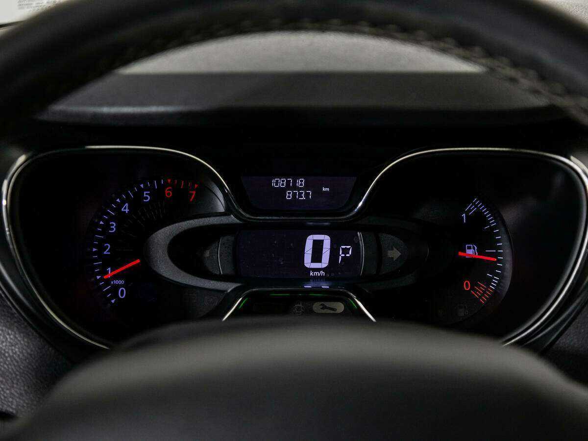 Б/У Рено Каптюр 2019 года. Фото: #11