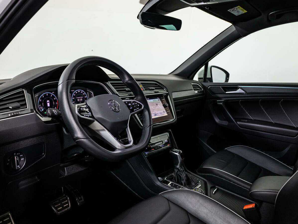Volkswagen Tiguan 2021 года с пробегом. Фото: #8