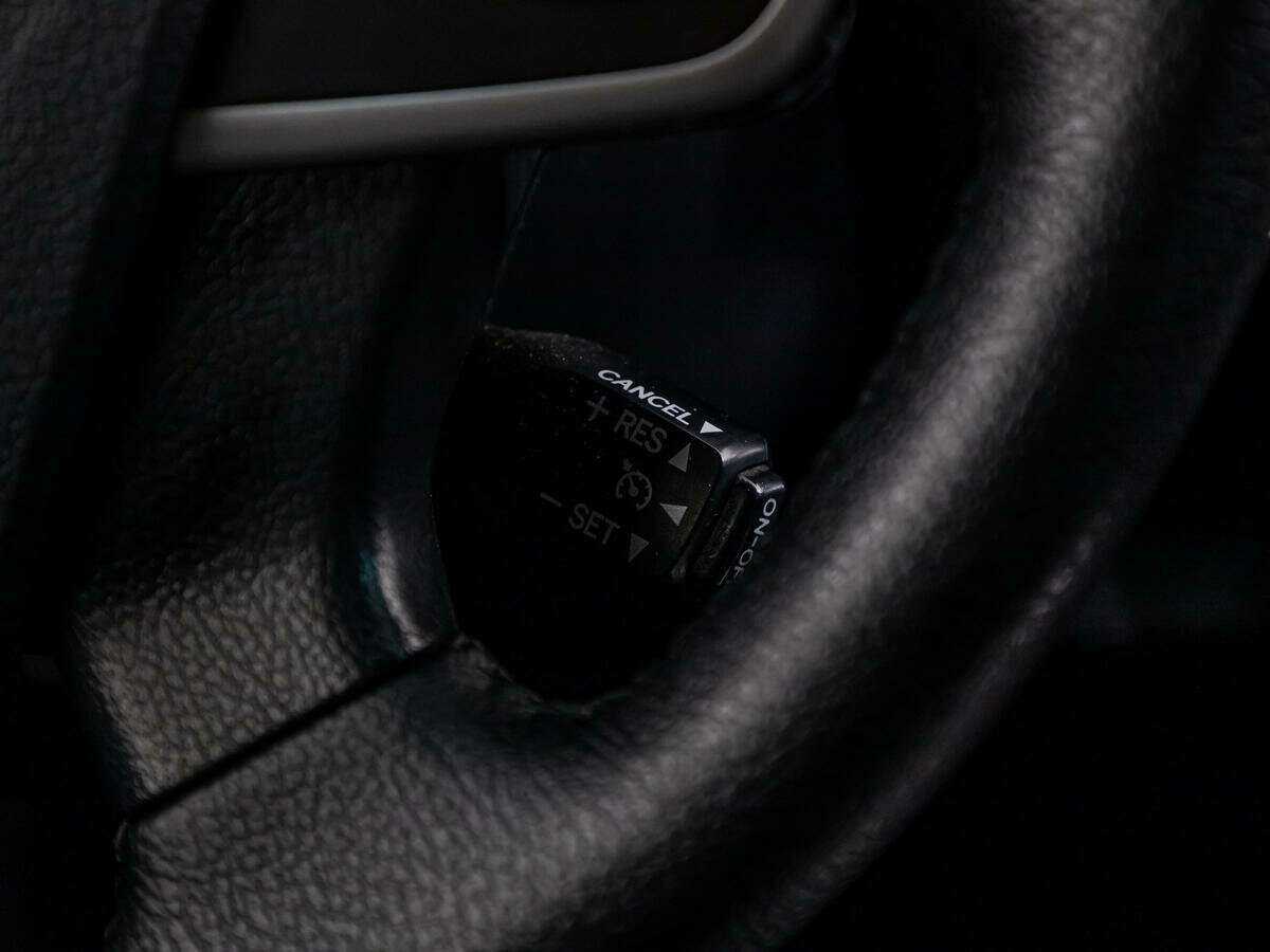 Б/У Тойота Камри 2013 года. Фото: #20