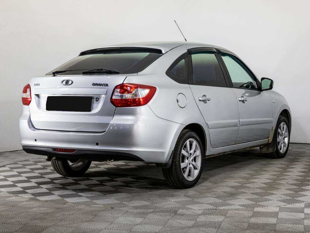 Б/У Лада (ВАЗ) Гранта 2016 года. Фото: #4
