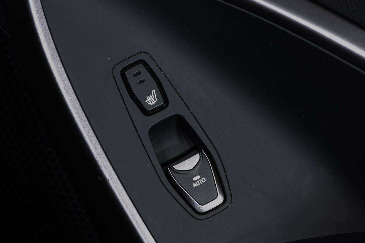 Б/У Хендай Санта Фе 2015 года. Фото: #17