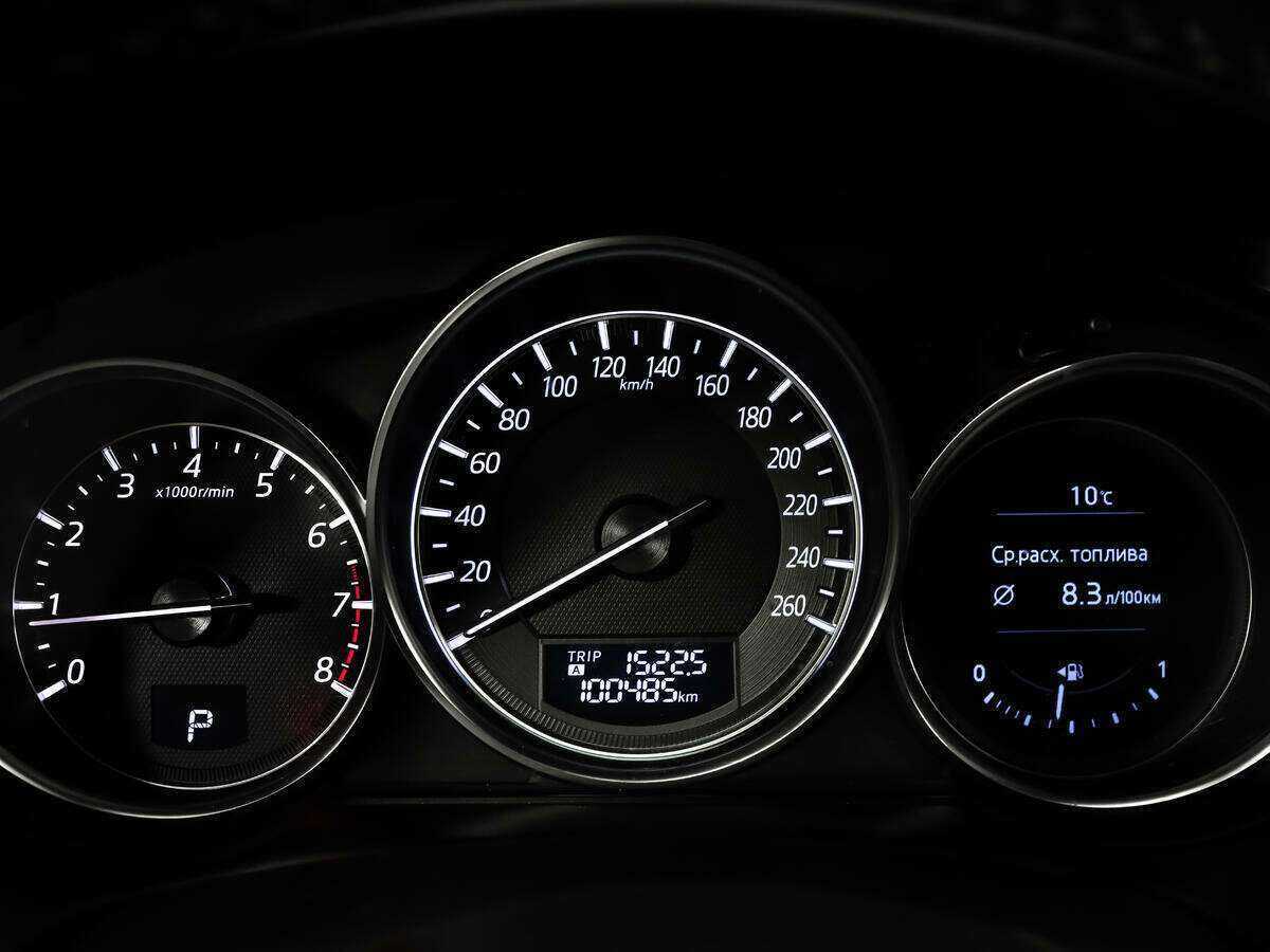 Б/У Мазда Ц-Икс-5 2016 года. Фото: #16