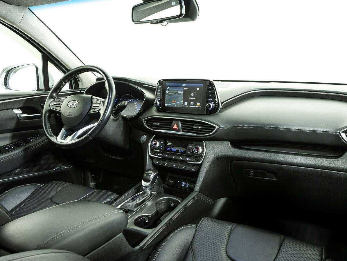 Hyundai Santa Fe 2019 года с пробегом. Фото: #6