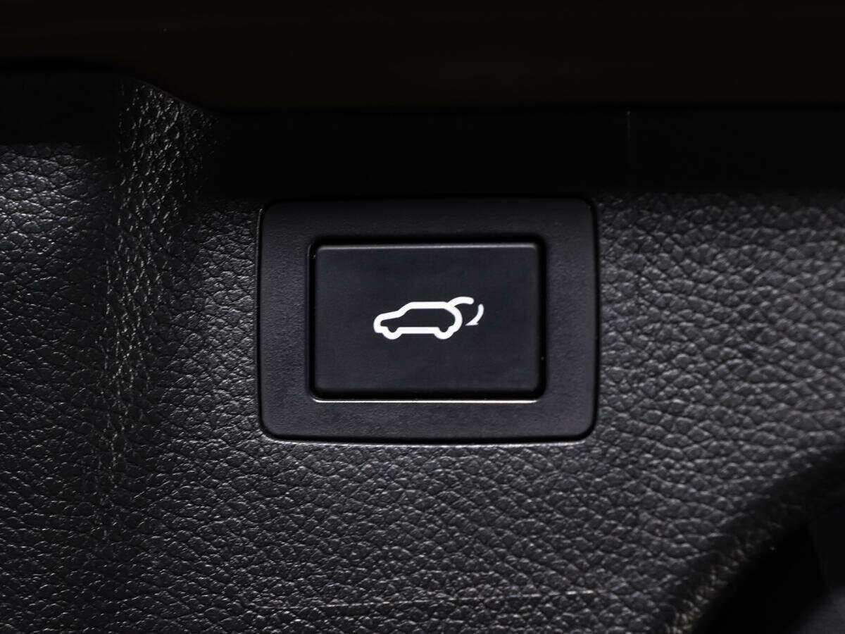 Б/У Хендай Санта Фе 2018 года. Фото: #18