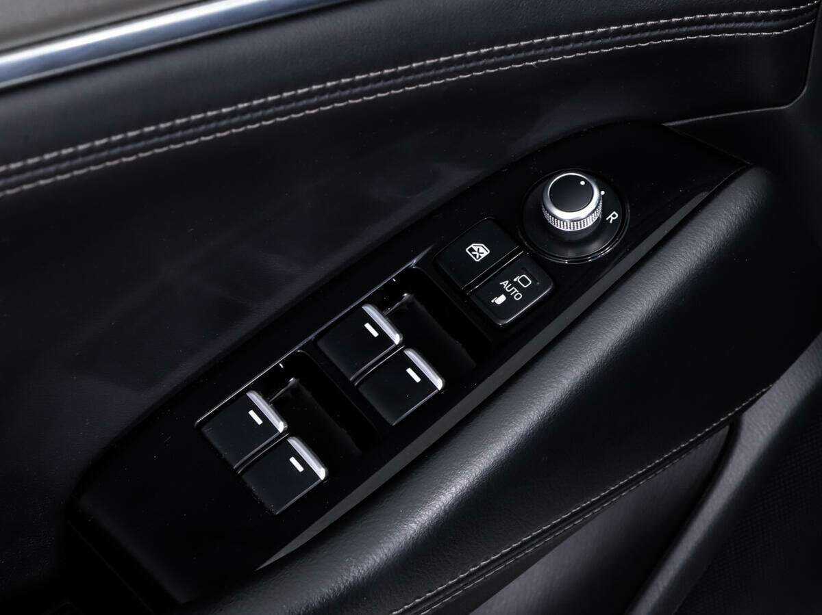 Б/У Мазда 6 2019 года. Фото: #17