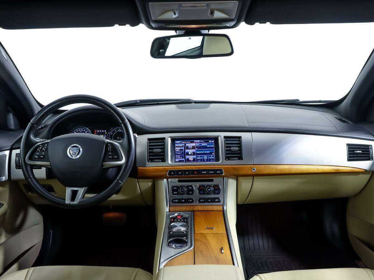 Jaguar XF 2013 года с пробегом. Фото: #7