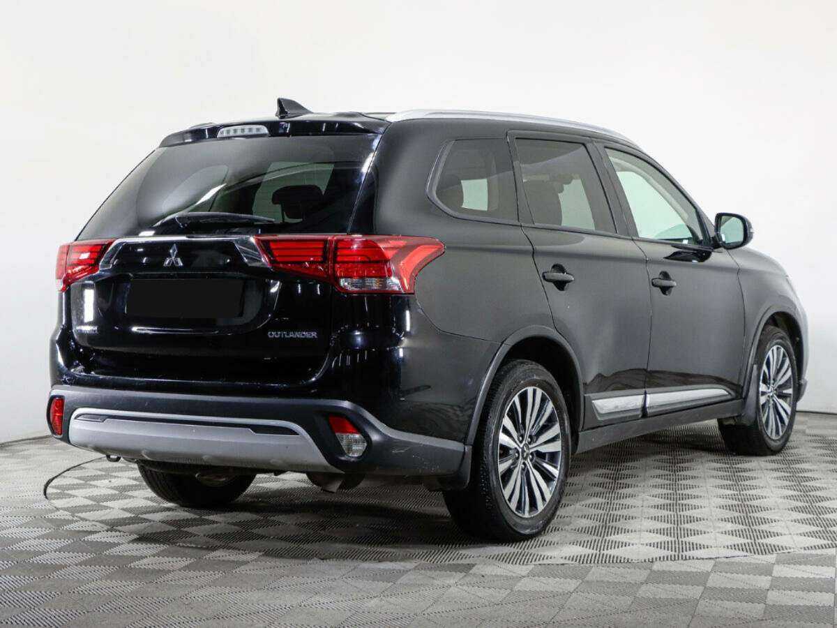Mitsubishi Outlander 2020 года с пробегом. Фото: #4