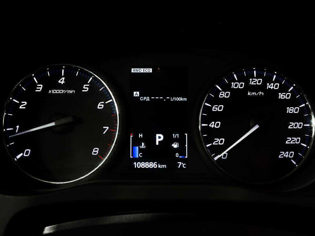 Mitsubishi Outlander 2017 года с пробегом. Фото: #11