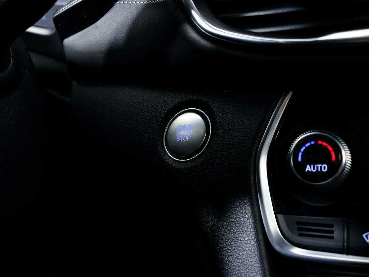 Hyundai Santa Fe 2018 года с пробегом. Фото: #15