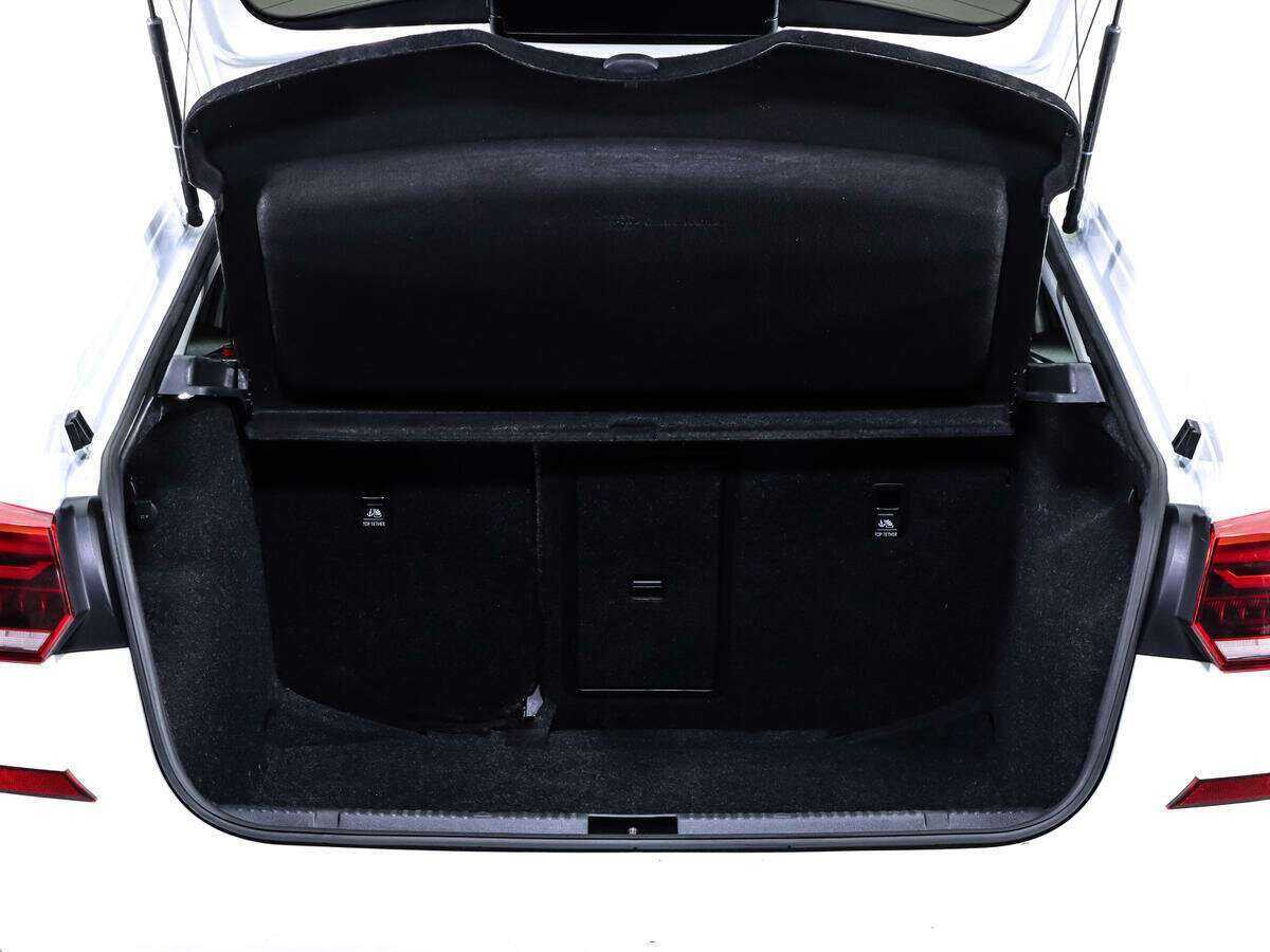 Б/У Фольксваген Поло 2020 года. Фото: #14