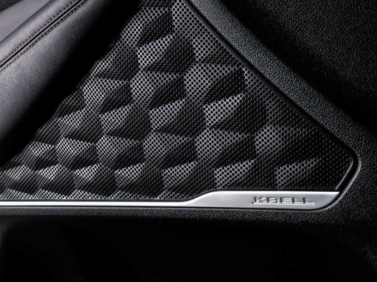 Hyundai Santa Fe 2018 года с пробегом. Фото: #14