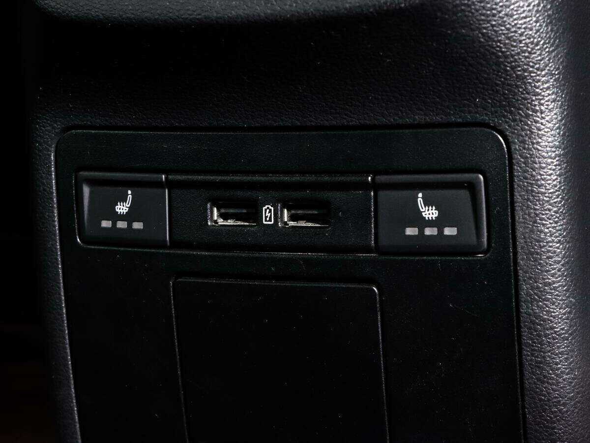 Б/У Шкода Октавия 2019 года. Фото: #18