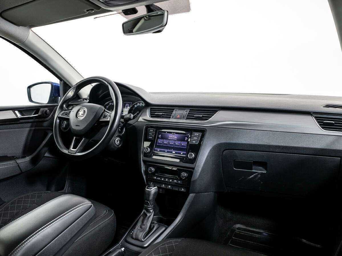 Б/У Шкода Рапид 2017 года. Фото: #8