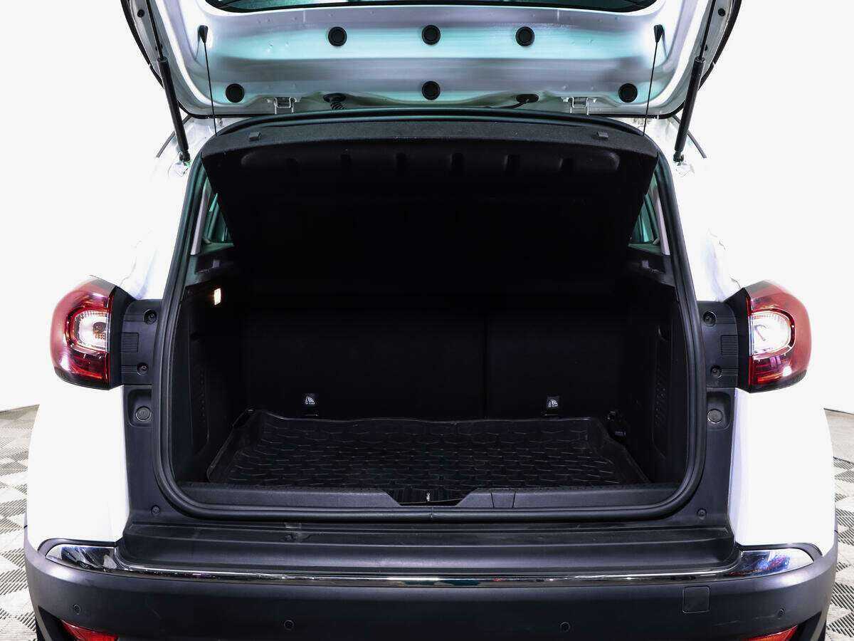 Б/У Рено Каптюр 2016 года. Фото: #14