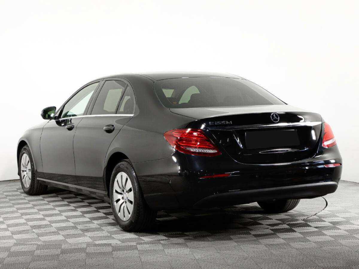 Mercedes-Benz E-Класс 2016 года с пробегом. Фото: #6