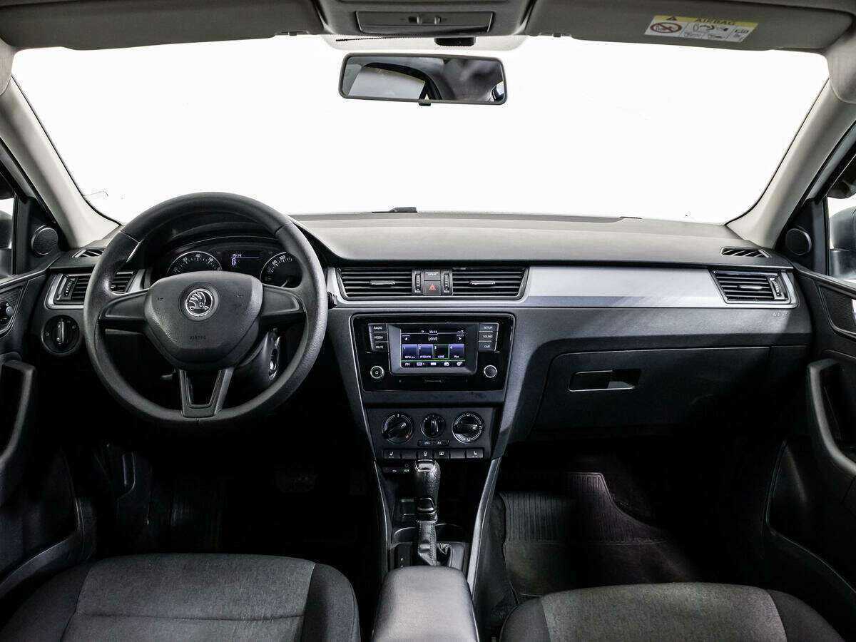 Б/У Шкода Рапид 2016 года. Фото: #11