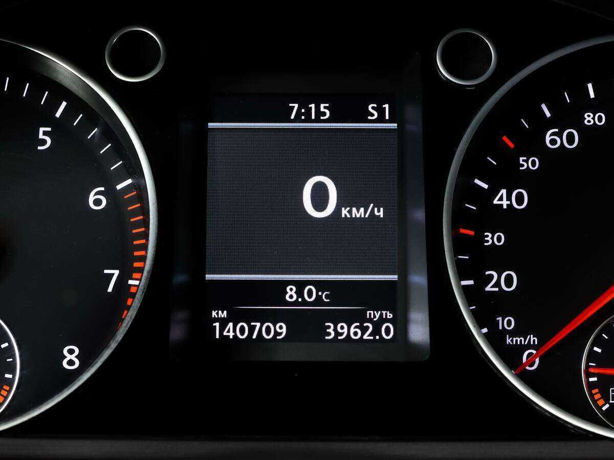 Б/У Фольксваген Пассат 2014 года. Фото: #15