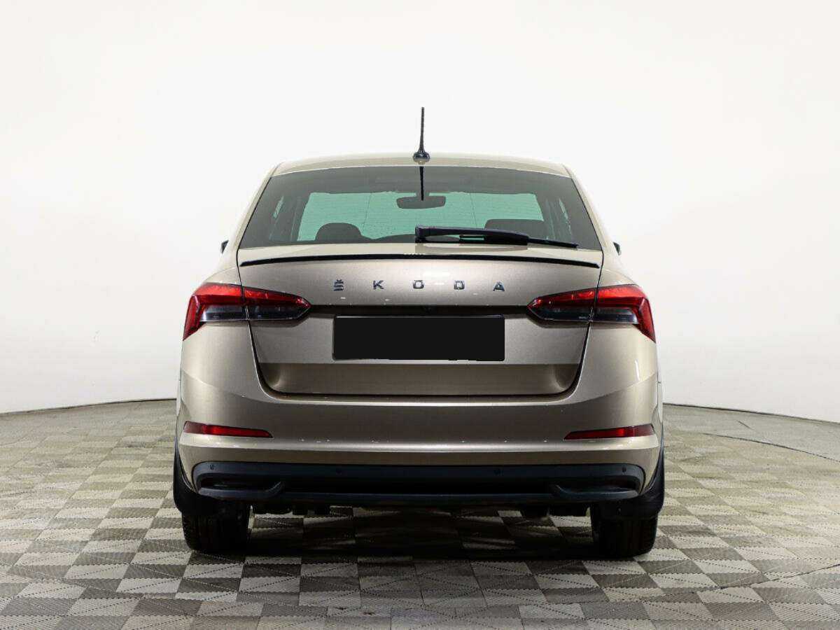 Б/У Шкода Рапид 2021 года. Фото: #4