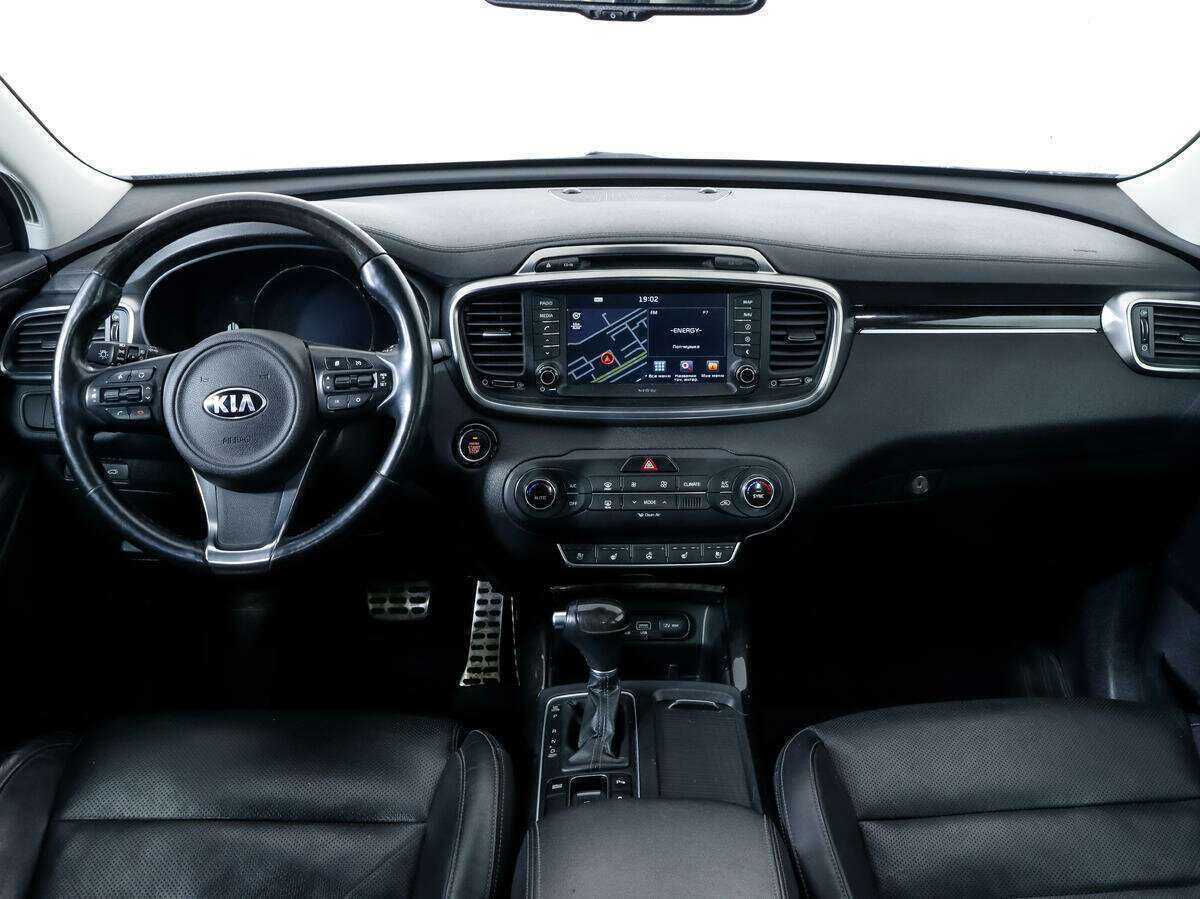 Kia Sorento 2017 года с пробегом. Фото: #9