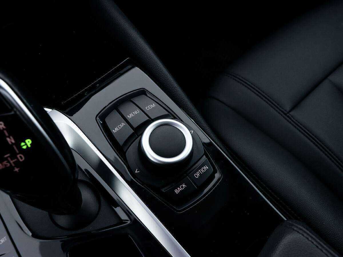 BMW 5 серии 2019 года с пробегом. Фото: #13