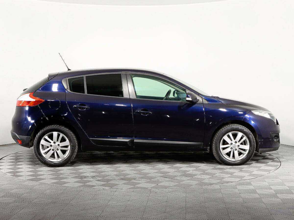 Б/У Рено Меган 2013 года. Фото: #3