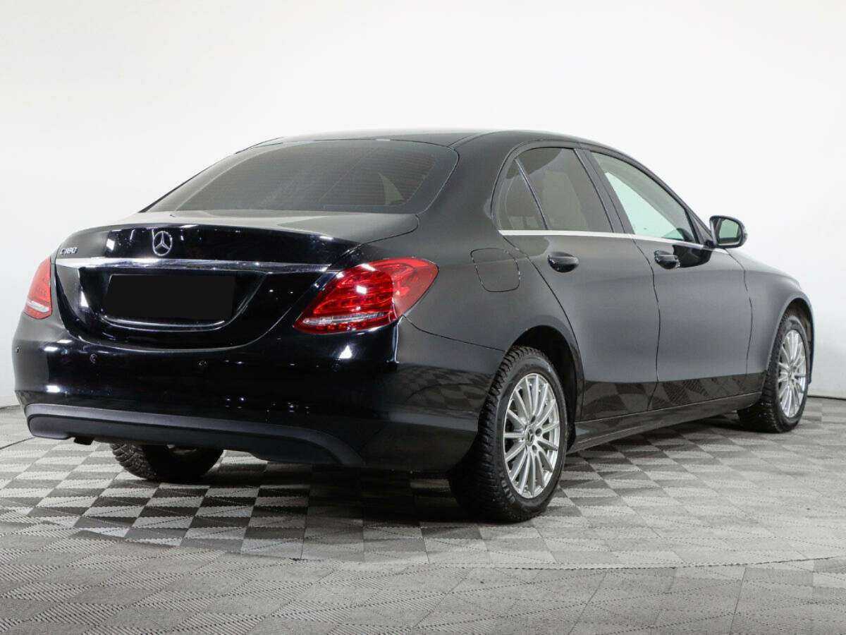 Mercedes-Benz C-Класс 2018 года с пробегом. Фото: #4