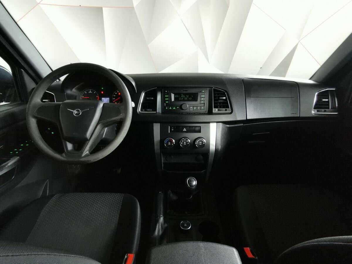 УАЗ Patriot 2016 года с пробегом. Фото: #8