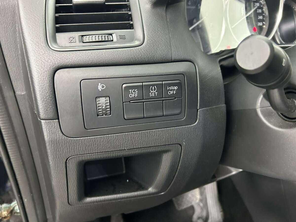 Б/У Мазда Ц-Икс-5 2014 года. Фото: #8