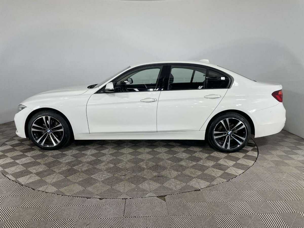 BMW 3 серии 2018 года с пробегом. Фото: #4