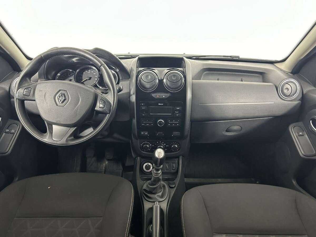 Б/У Рено Дастер 2017 года. Фото: #6