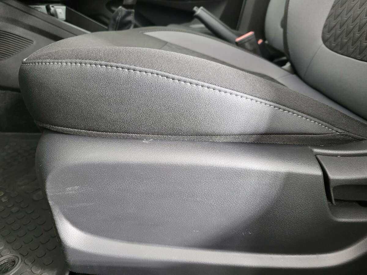 Б/У Лада (ВАЗ) Веста 2023 года. Фото: #9