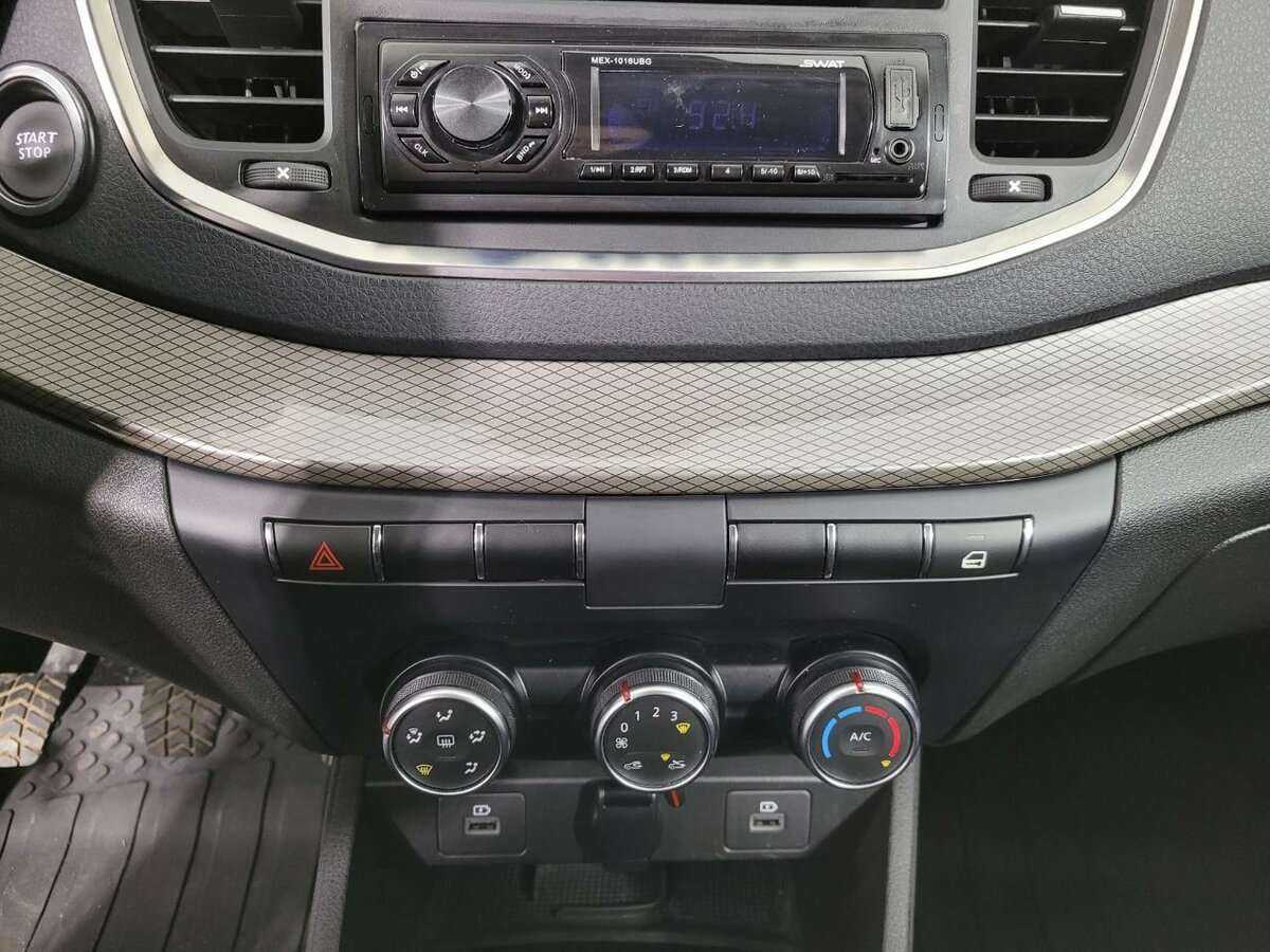 Б/У Лада (ВАЗ) Веста 2023 года. Фото: #11