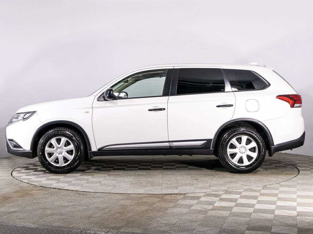 Mitsubishi Outlander 2019 года с пробегом. Фото: #7