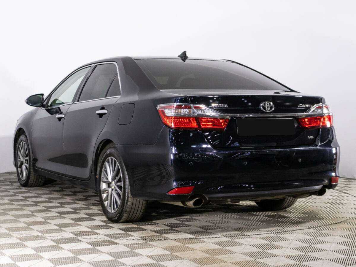 Toyota Camry 2017 года с пробегом. Фото: #6