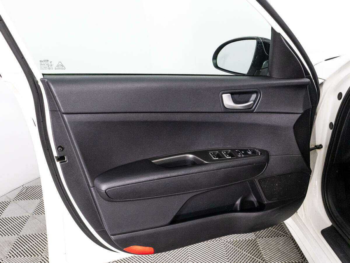 Б/У Киа Оптима 2019 года. Фото: #20