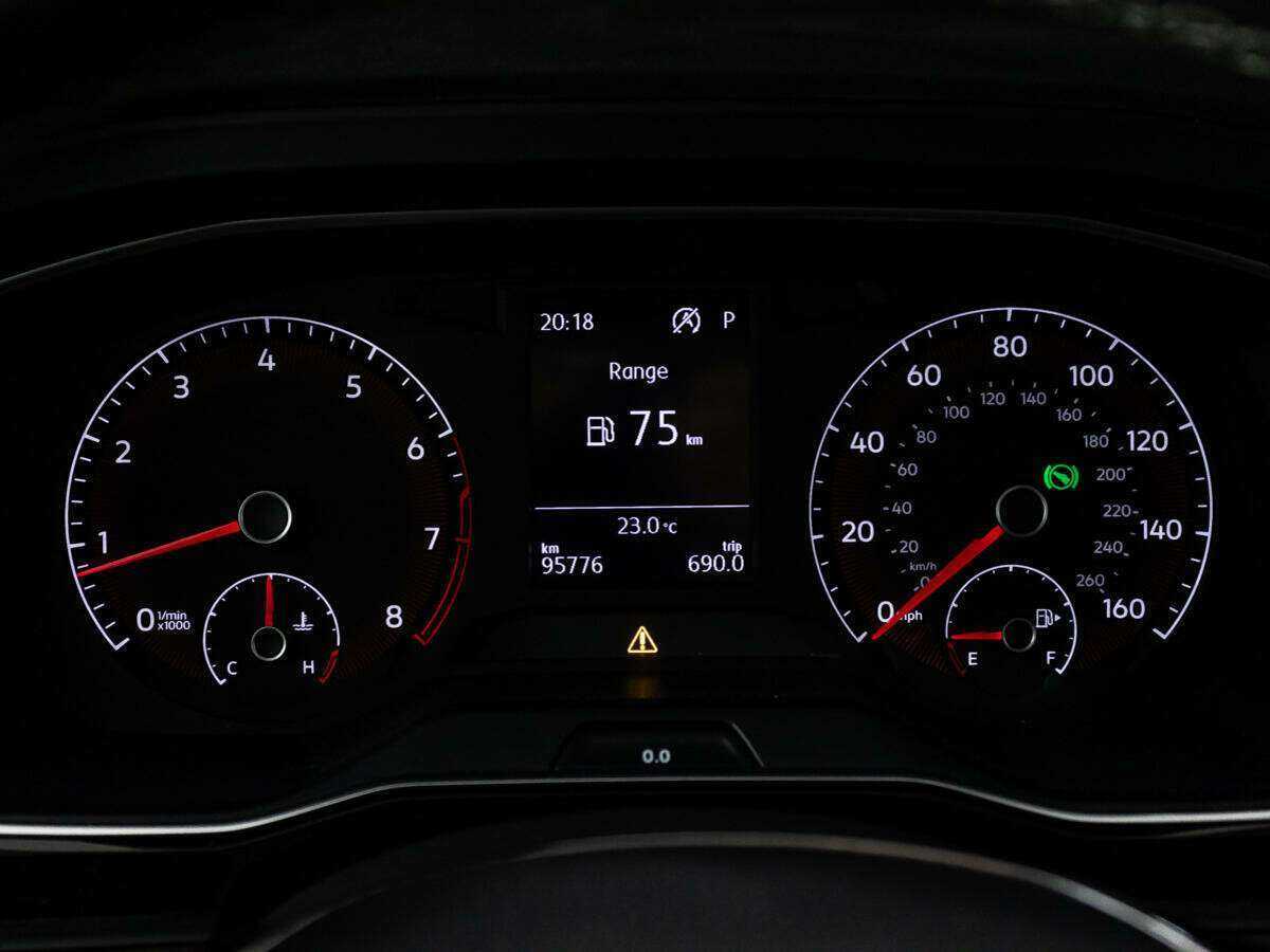 Б/У Фольксваген Джетта 2018 года. Фото: #11