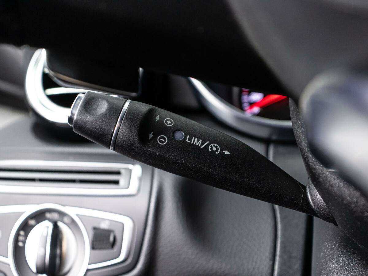 Mercedes-Benz C-Класс 2017 года с пробегом. Фото: #19