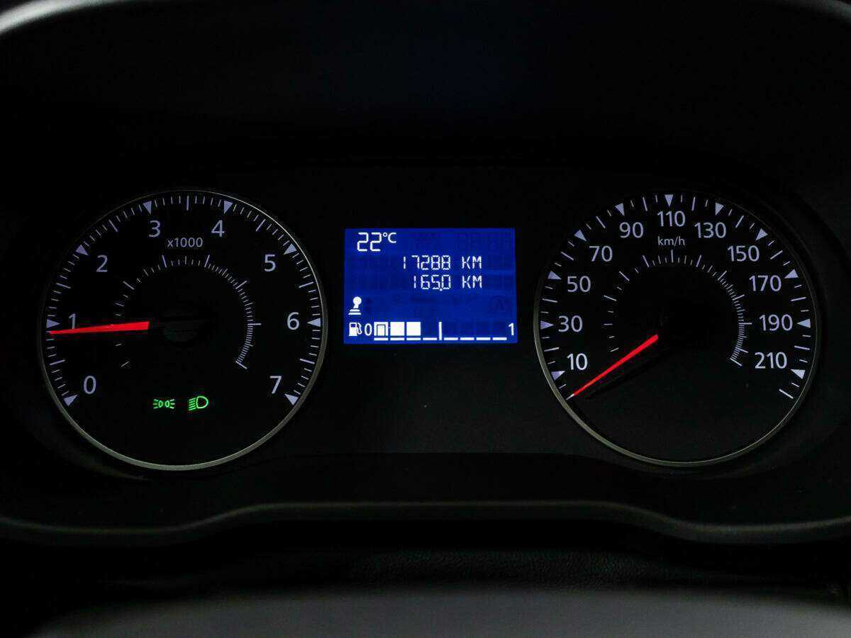 Б/У Рено Дастер 2021 года. Фото: #11