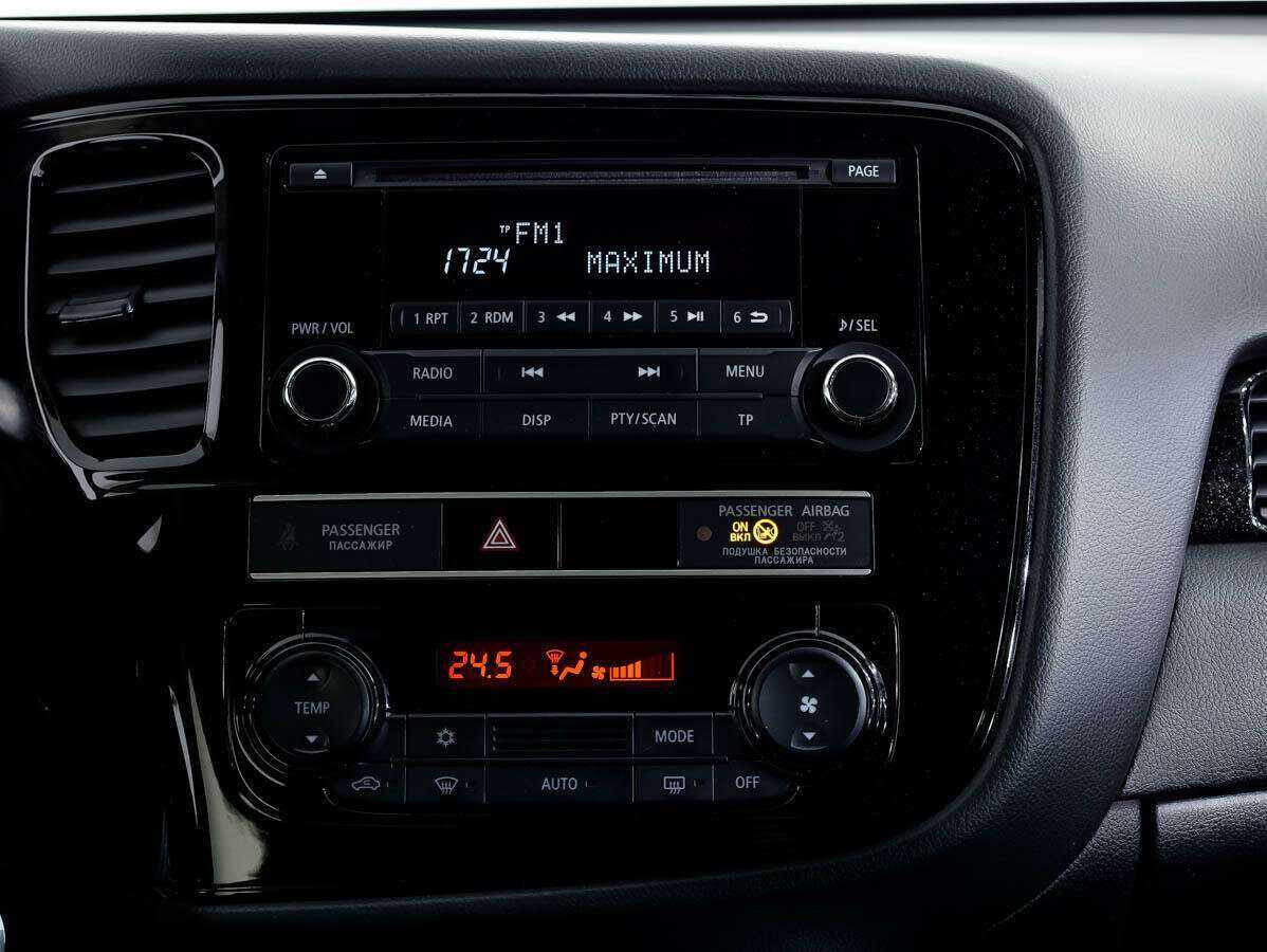 Mitsubishi Outlander 2018 года с пробегом. Фото: #17