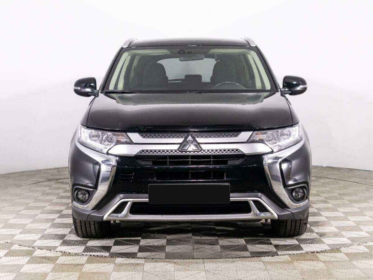 Mitsubishi Outlander 2020 года с пробегом. Фото: #1