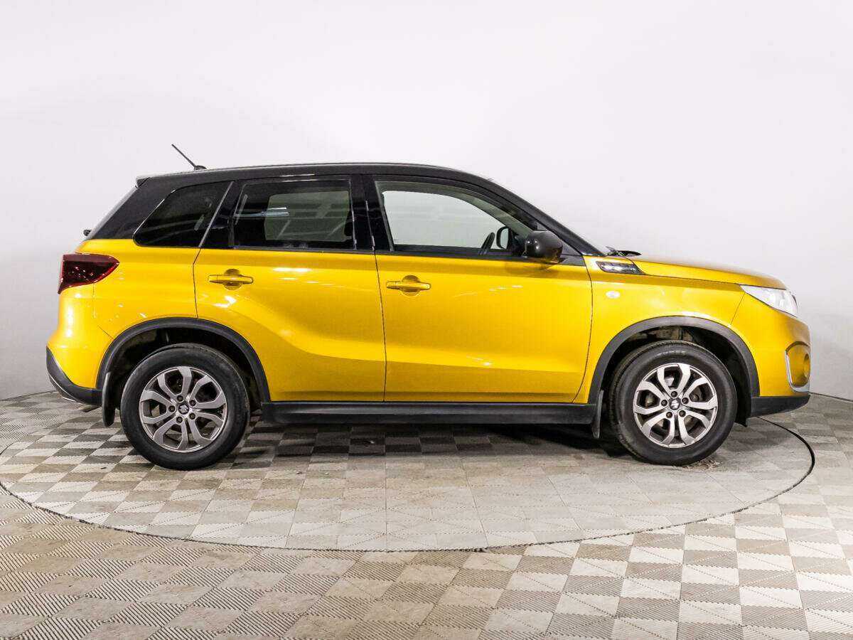 Suzuki Vitara 2019 года с пробегом. Фото: #3